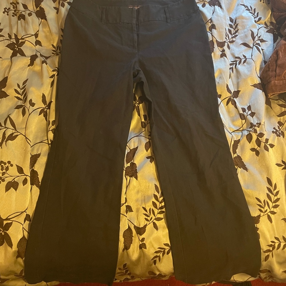 black Dana Buchman trousers size 14